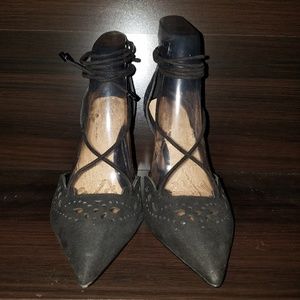 New/Never worn Aldo laser cut pointed toe heels